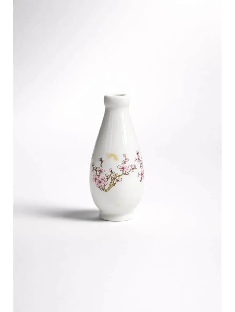Small Jingdezhen Famille Rose Vase 4in Unmarked Porcelain Hand-Painted Decor